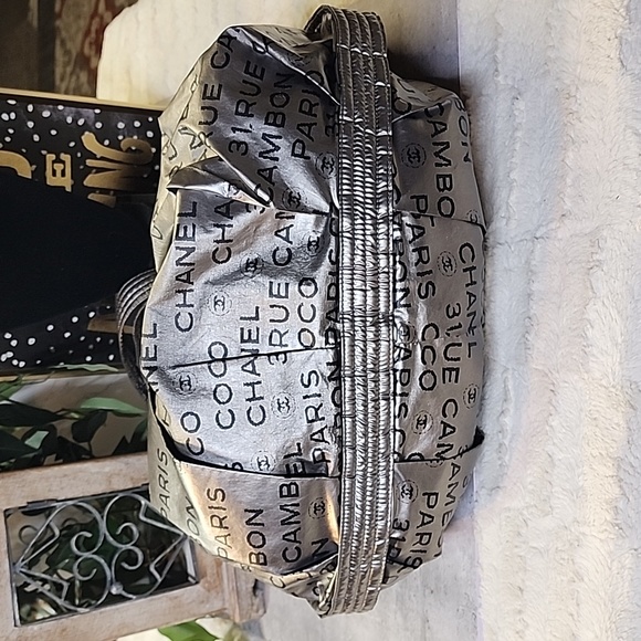 TRADE Chanel Hobo style handbag - Picture 6 of 16